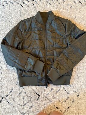 Lululemon Reversible Non-Stop Insulated Bomber Jacket Dark Olive Size 6